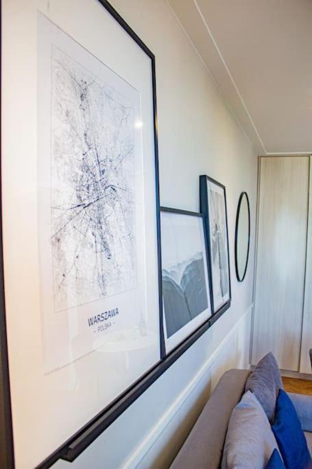 Central Apartment With Balcony And Views, Old Town, Metro Warschau Exterior foto